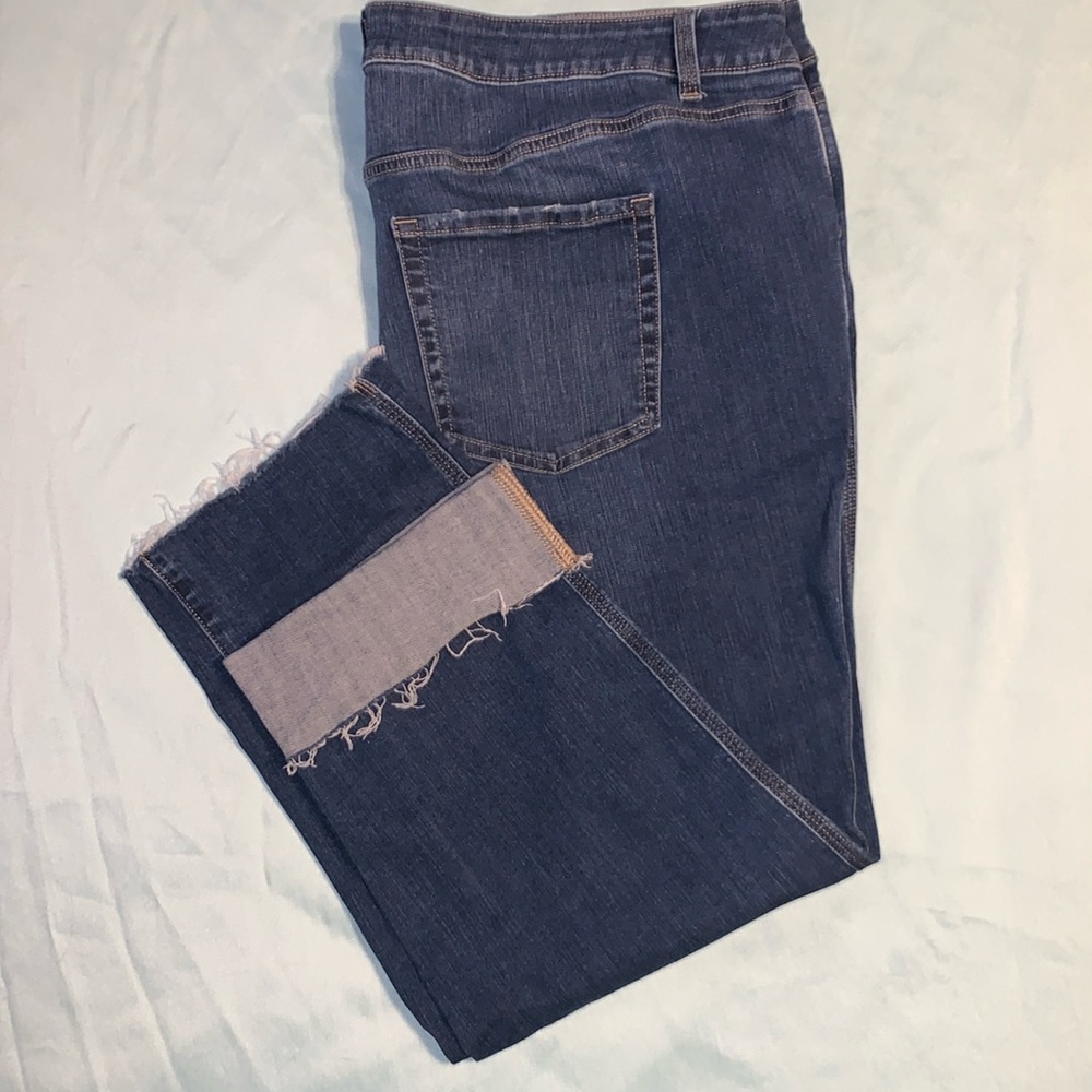 Maurices Straight Crop Jeans